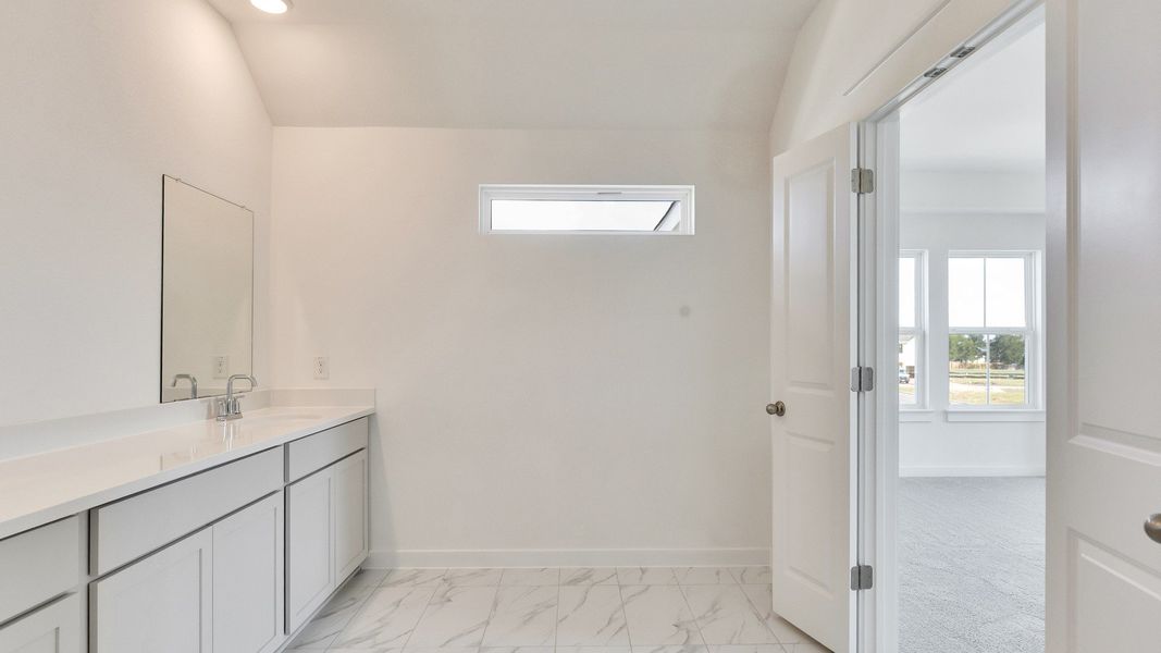 Furnished interior view inside a new home in Creeks Crossing, Elgin (Image 23).