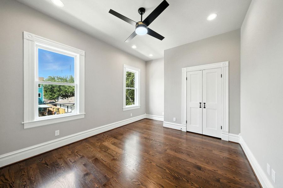 This is the first of two guest BEDROOMS upstairs. This one is to the right of the stairs. Great space as a kid's bedroom with a nook in the corner for a desk or use as a home office! This is the first of two guest BEDROOMS upstairs. This one is to the right of the stairs. Great space as a kid's bedroom with a nook in the corner for a desk or use as a home office!