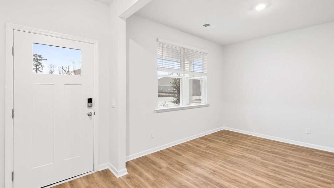 Spacious, unfurnished interior of a new home in Pine Hills at Cane Bay, Summerville (Image 14).