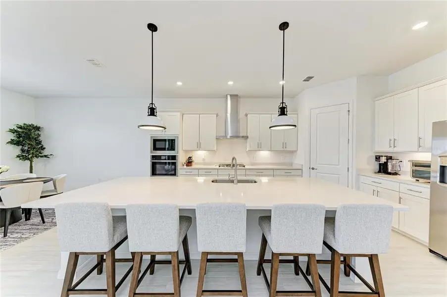 Furnished interior view inside a new home in Calusa Country Club, Lakewood Ranch (Image 7).