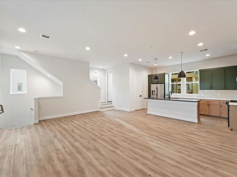 Image 10 of a home in Reserve At Oak Forest.