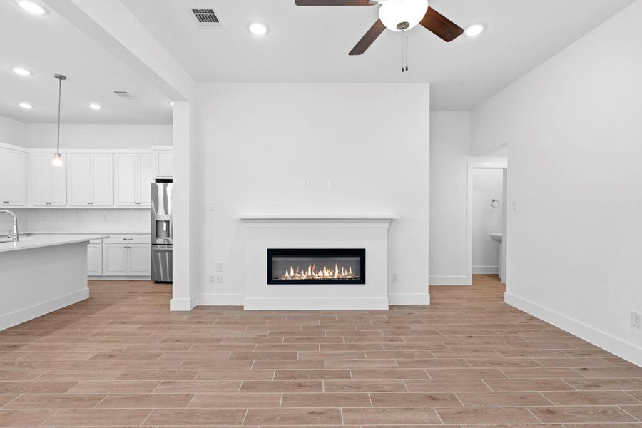 Spacious, unfurnished interior of a new home in Sienna, Missouri City (Image 16). Spacious, unfurnished interior of a new home in Sienna, Missouri City (Image 16).