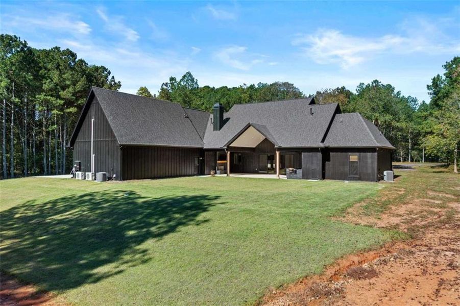 Image 80 of a home in .