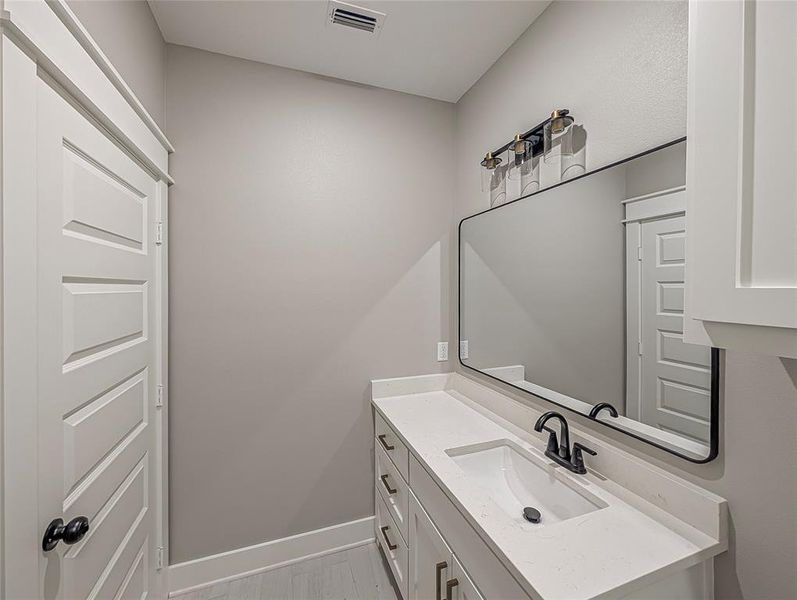 Furnished interior view inside a new home in , Troup (Image 17).