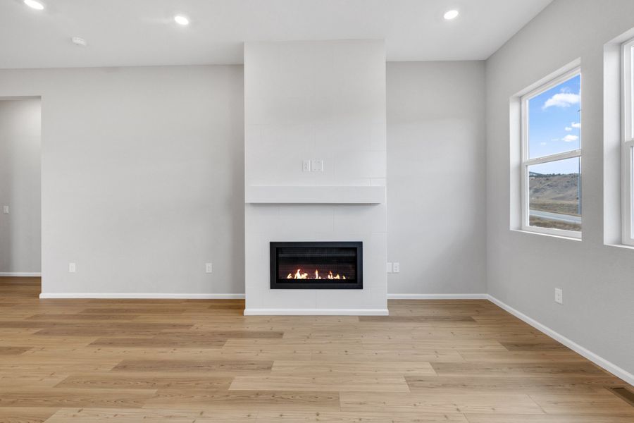Spacious, unfurnished interior of a new home in The Manors Collection at Golden Overlook, Golden (Image 13).