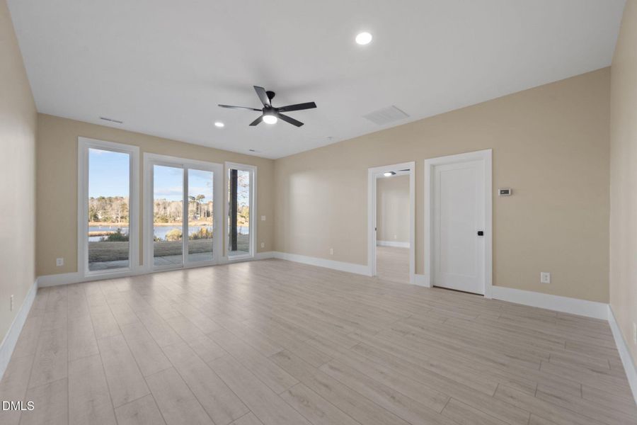 74-web-or-mls-_RAD7680