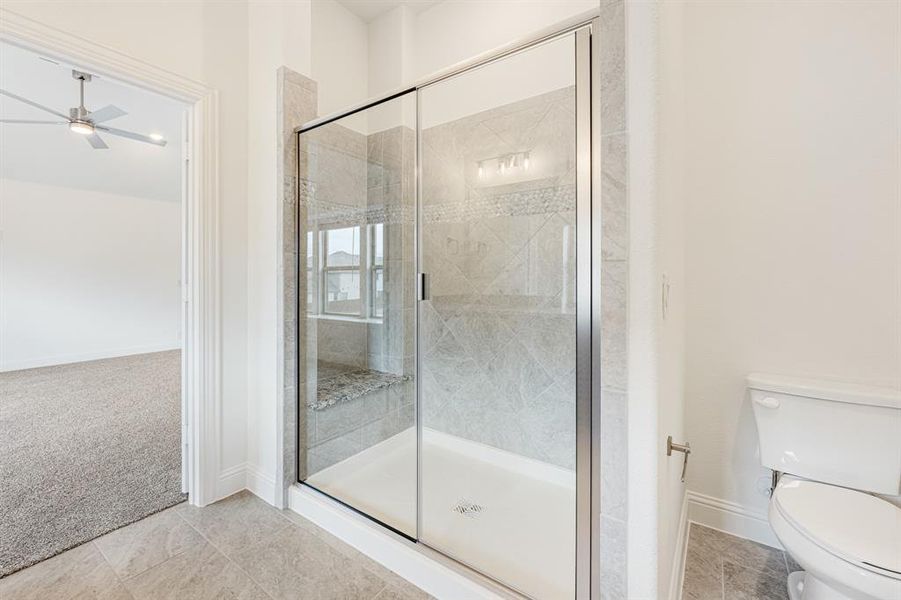 Furnished interior view inside a new home in Ridgepoint, Midlothian (Image 9).