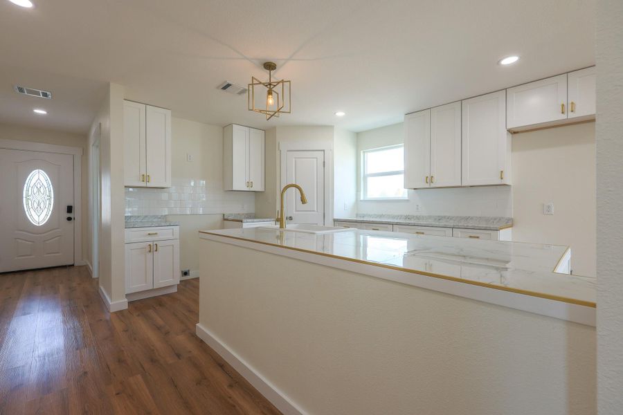 Furnished interior view inside a new home in , Cleveland (Image 8).