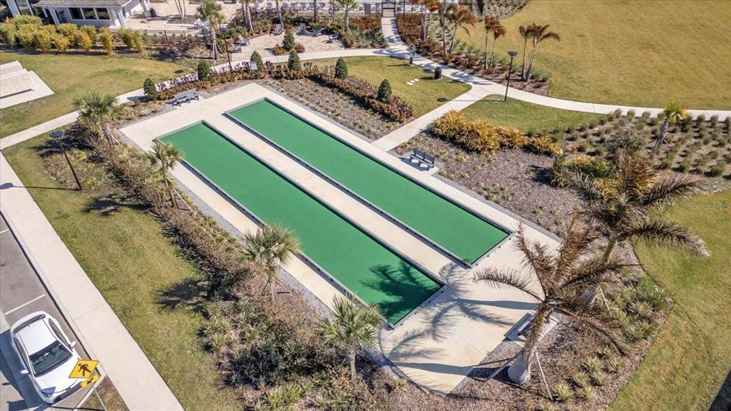 Community amenities in Tohoqua Reserve, Kissimmee (Image 39).