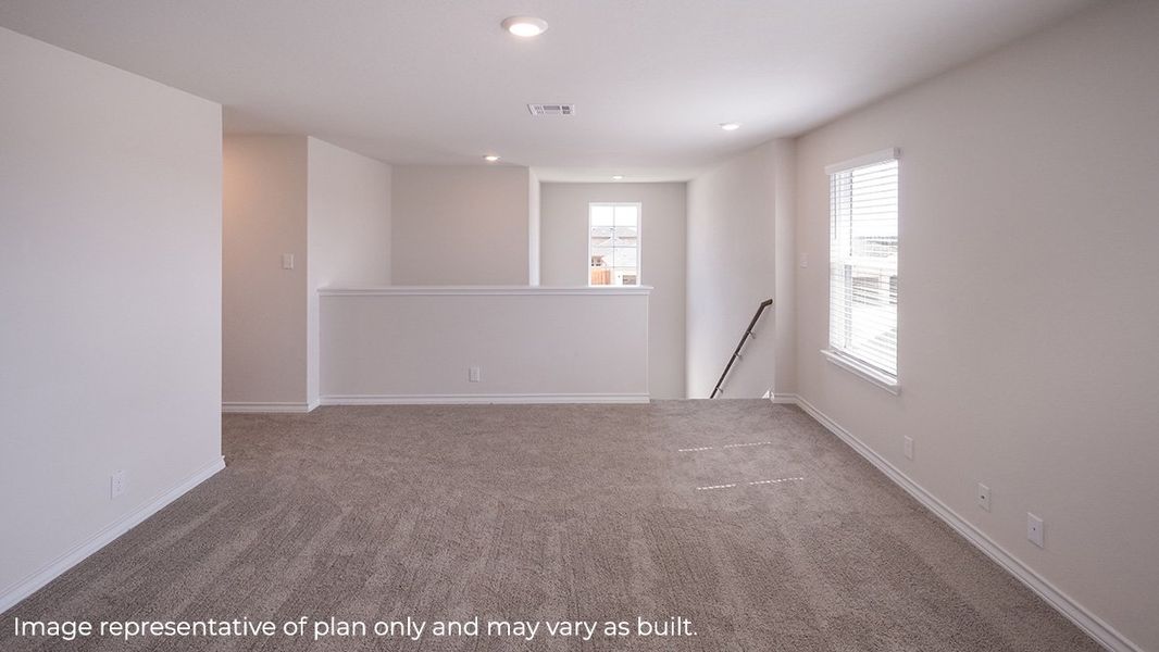 Spacious, unfurnished interior of a new home in Terra Vista, Lubbock (Image 12).