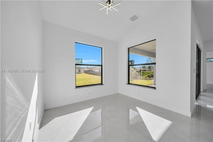 Spacious, unfurnished interior of a new home in , Lehigh Acres (Image 29).