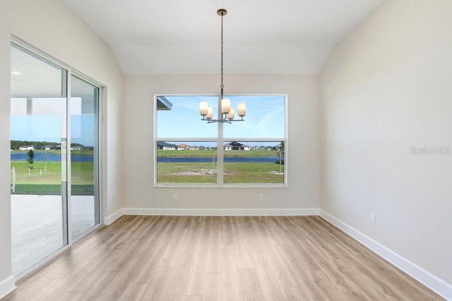 Spacious, unfurnished interior of a new home in Lake Toscana, Wimauma (Image 26).