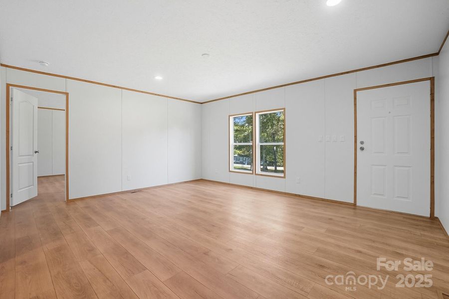 Spacious, unfurnished interior of a new home in , Kings Mountain (Image 9). Spacious, unfurnished interior of a new home in , Kings Mountain (Image 9).