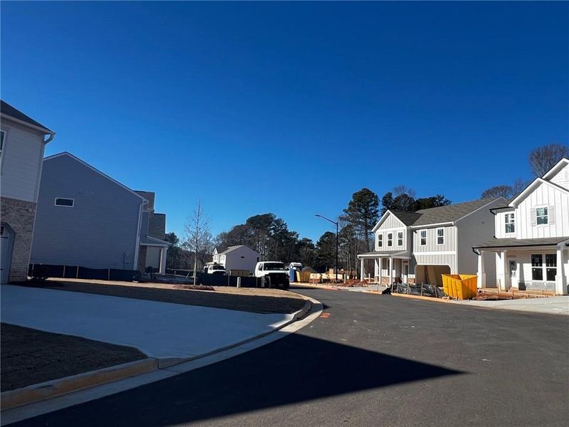 Image 4 of a home in Hickory Heights.