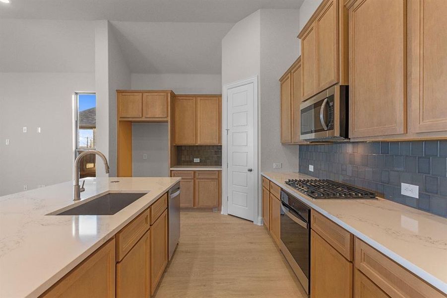 DAL_Trinity Falls_Concord_200 Bay Laurel Road (10)