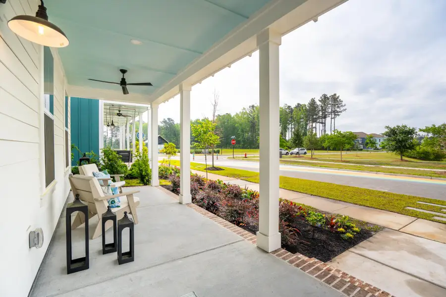 Exterior details and patio area of a home in , Summerville (Image 3).
