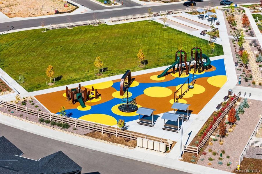 Community amenities in , Littleton (Image 28).