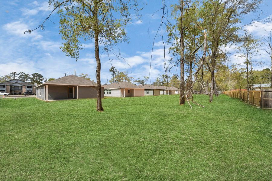 Image 4 of a home in . Image 4 of a home in .