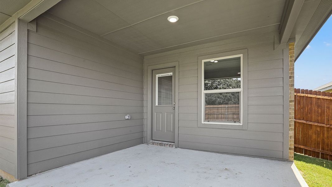 Representative exterior details of a home built from the Brooke by D.R. Horton in The Hills at Reunion, Newark (Image 2). Representative exterior details of a home built from the Brooke by D.R. Horton in The Hills at Reunion, Newark (Image 2).