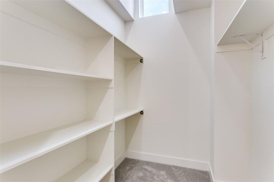 Spacious, unfurnished interior of a new home in , Fort Worth (Image 21).