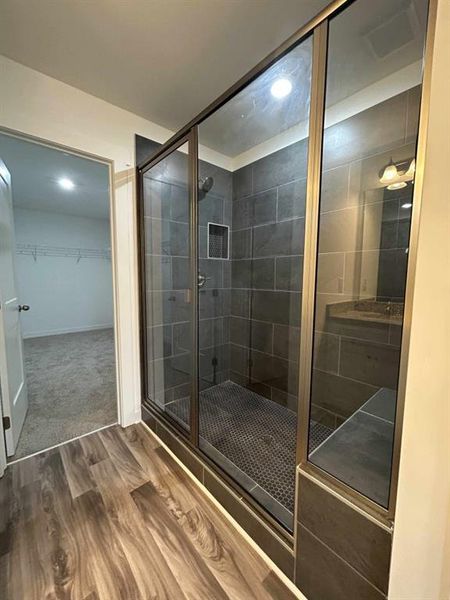 Image 22 of a home in Sutton's Landing.