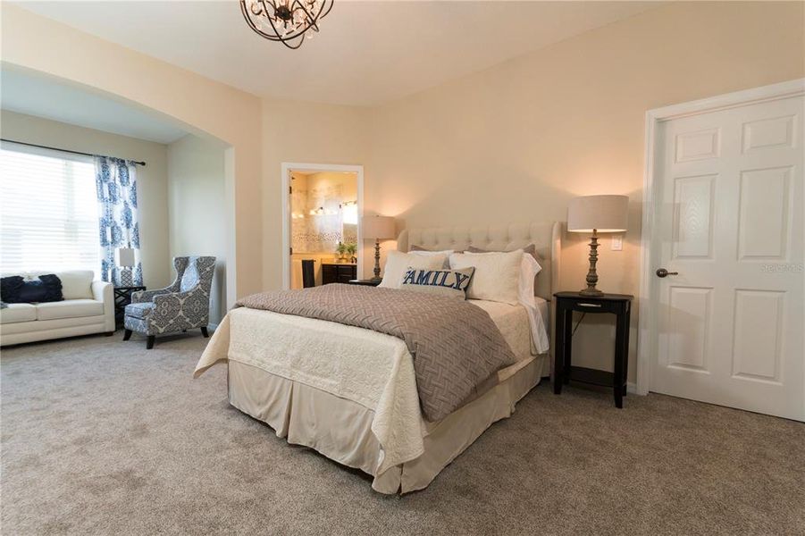 Furnished interior view inside a new home in , Ocala (Image 9).