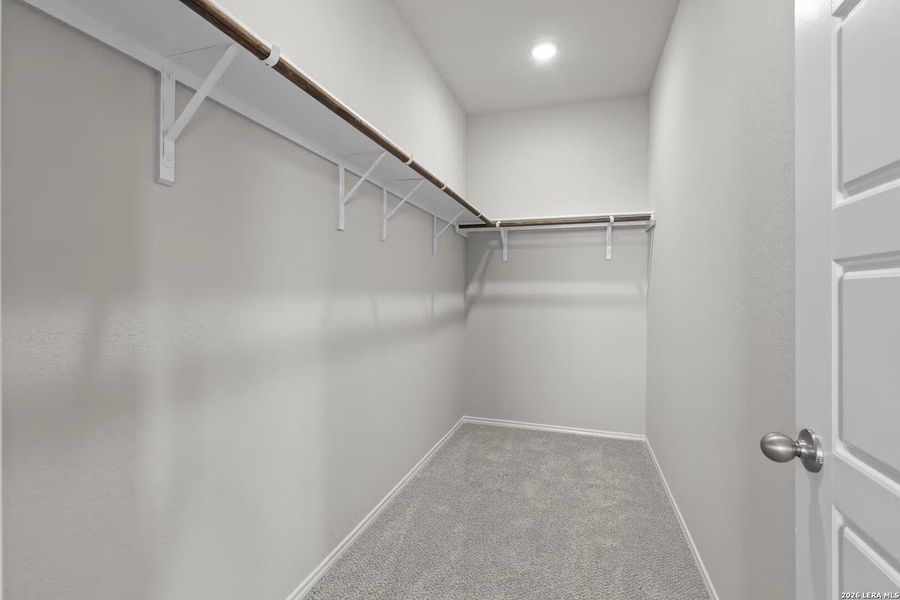 Spacious, unfurnished interior of a new home in Morgan Meadows, San Antonio (Image 19).