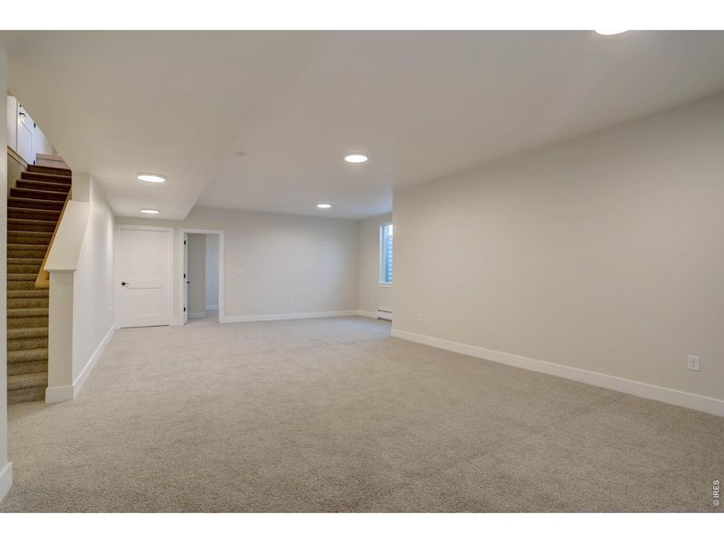 Spacious, unfurnished interior of a new home in , Louisville (Image 30).
