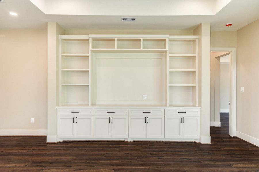 Image 40 of a home in .