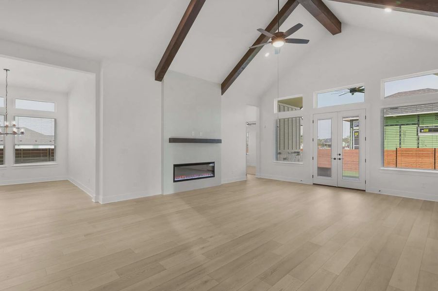 Spacious, unfurnished interior of a new home in Broken Oak, Georgetown (Image 23).