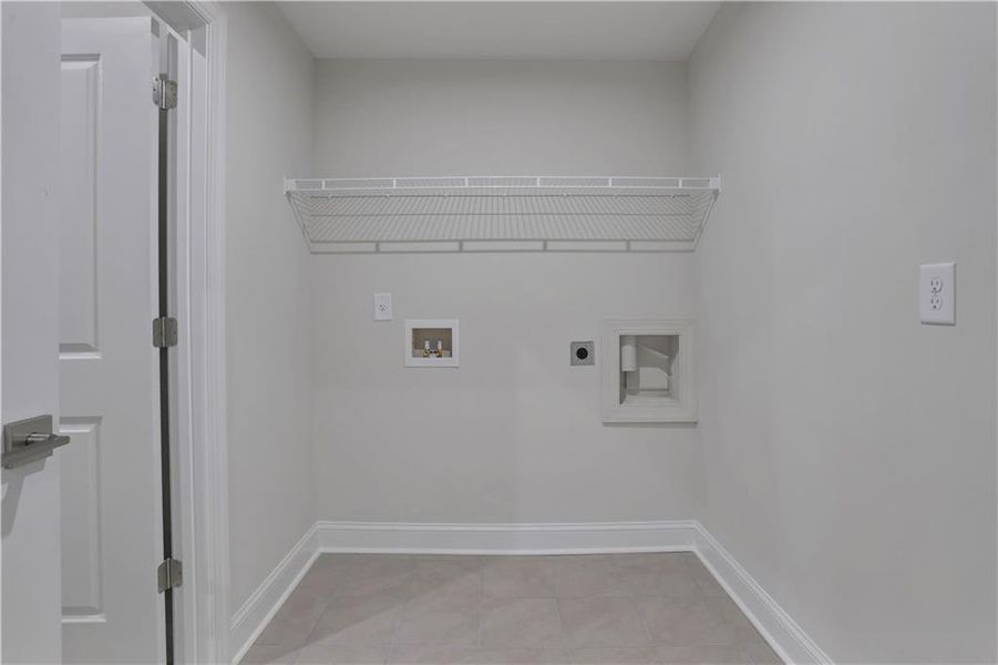Spacious, unfurnished interior of a new home in Gatherings® at GreenHouse, Marietta (Image 25).