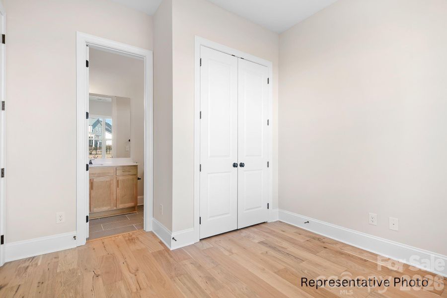 Spacious, unfurnished interior of a new home in Wildbrook, Denver (Image 21).