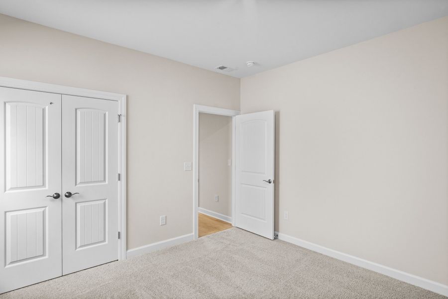 Spacious, unfurnished interior of a new home in Bridgewater - Shorehaven Village, Little River (Image 16).