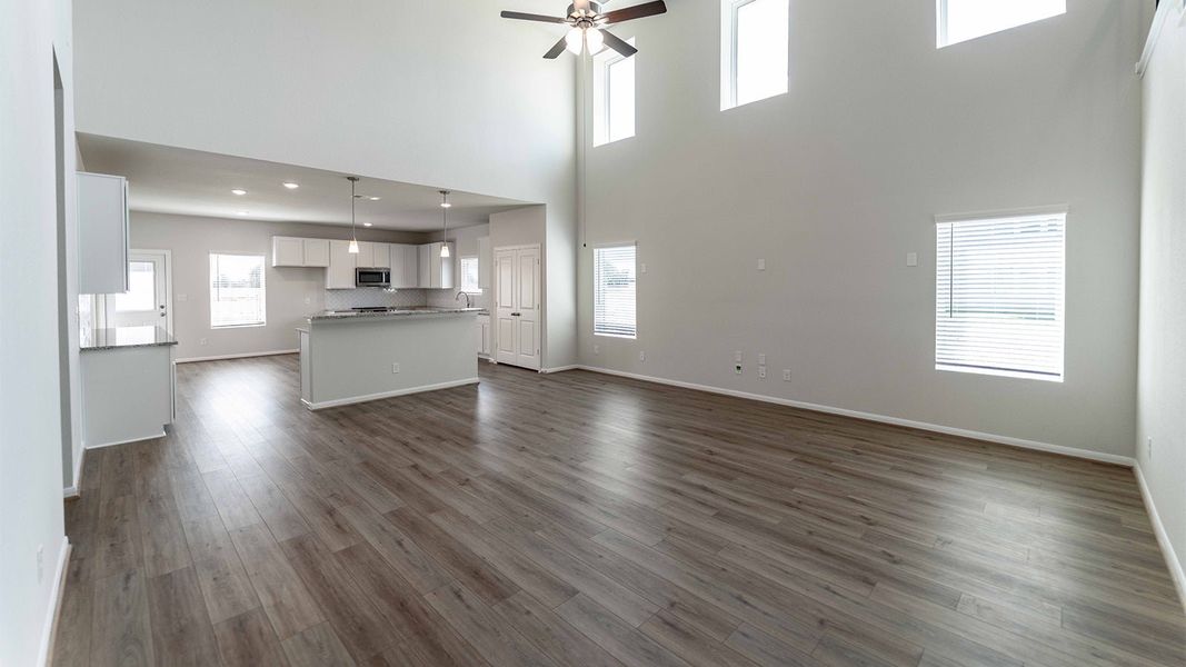 Spacious, unfurnished interior of a new home in Grande Estates, Bertram (Image 20).