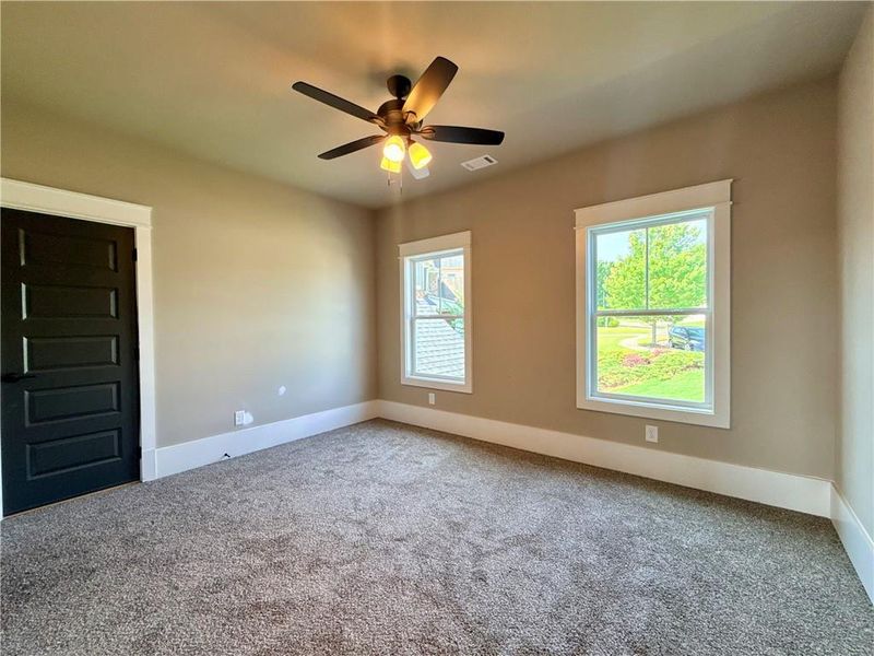 Spacious, unfurnished interior of a new home in , Flowery Branch (Image 34).