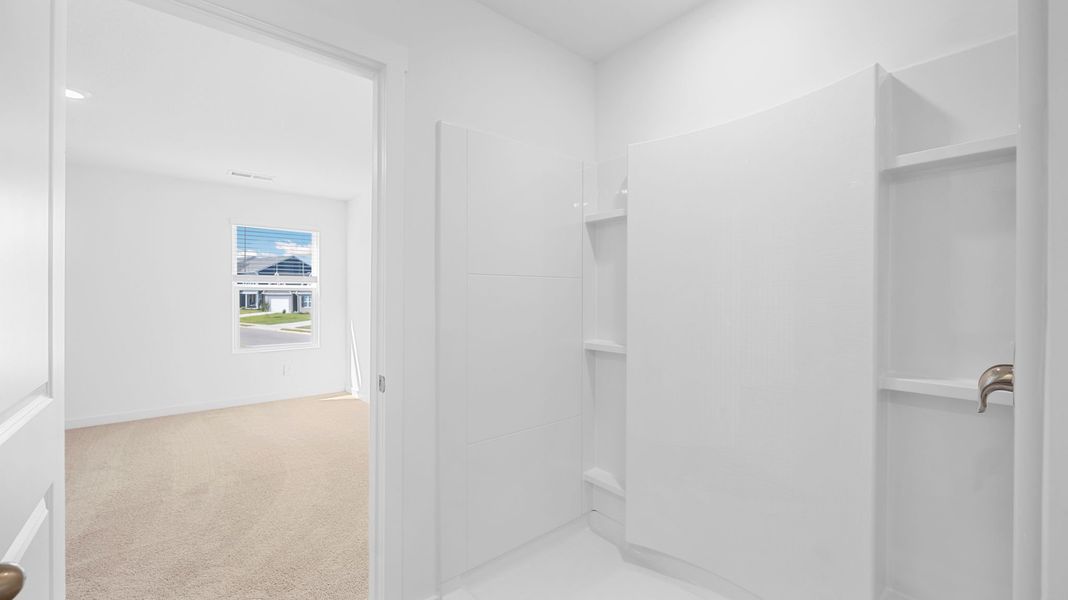 Representative unfurnished interior of a home built from the Edmon by D.R. Horton in Timber Creek, Rossville (Image 18).