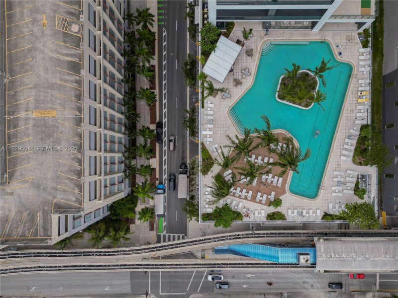 Condo located in Miami, FL showcasing its design and architecture (Image 30). Condo located in Miami, FL showcasing its design and architecture (Image 30).