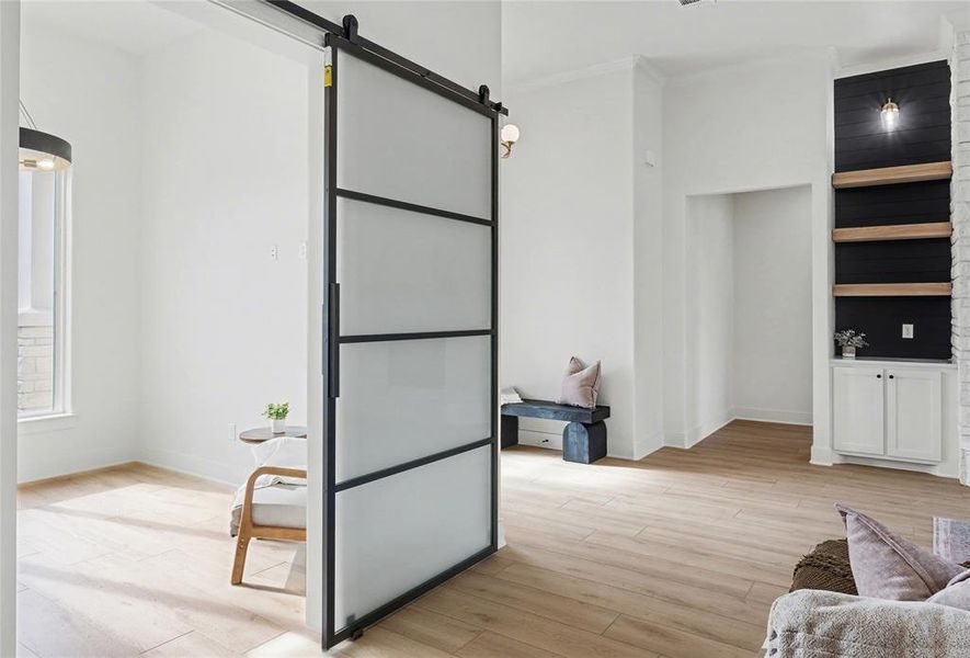 Furnished interior view inside a new home in , Temple (Image 9).