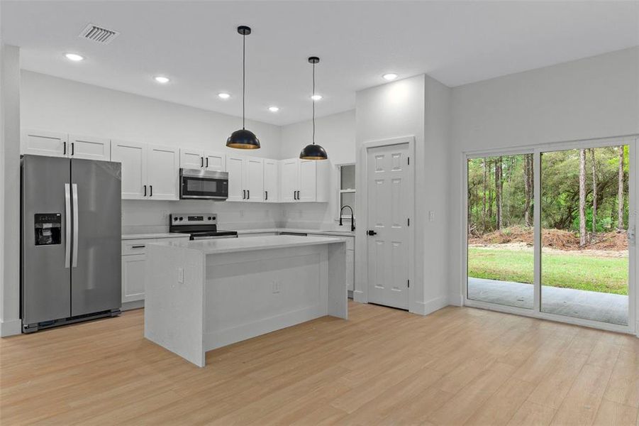 Furnished interior view inside a new home in , Citrus Springs (Image 7).