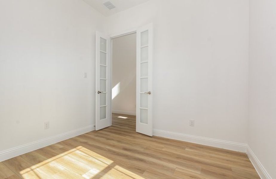 Representative unfurnished interior of a home built from the The Pine by Sumeer Homes in Stone Henge II, Sanger (Image 19). Representative unfurnished interior of a home built from the The Pine by Sumeer Homes in Stone Henge II, Sanger (Image 19).
