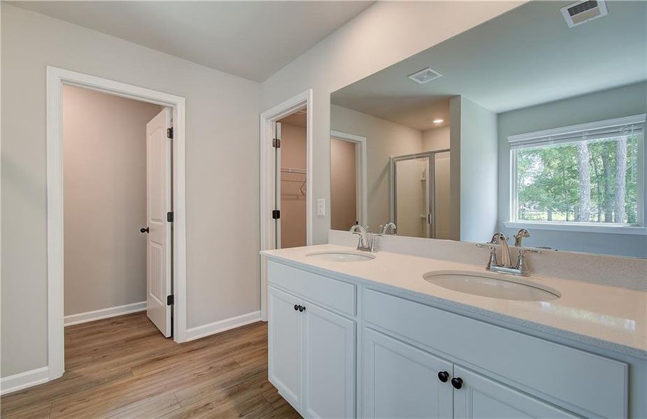 Furnished interior view inside a new home in Towne Center, Hampton (Image 9).