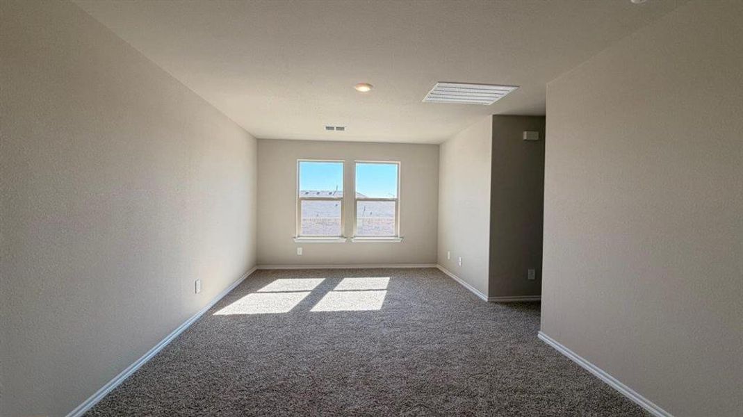 Spacious, unfurnished interior of a new home in Rosewood at Beltmill, Fort Worth (Image 14). Spacious, unfurnished interior of a new home in Rosewood at Beltmill, Fort Worth (Image 14).