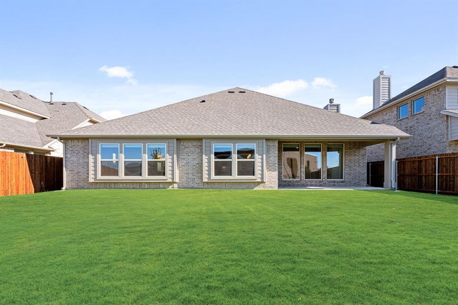 Exterior details and patio area of a home in Ridge Ranch Classic 60, Mesquite (Image 22).