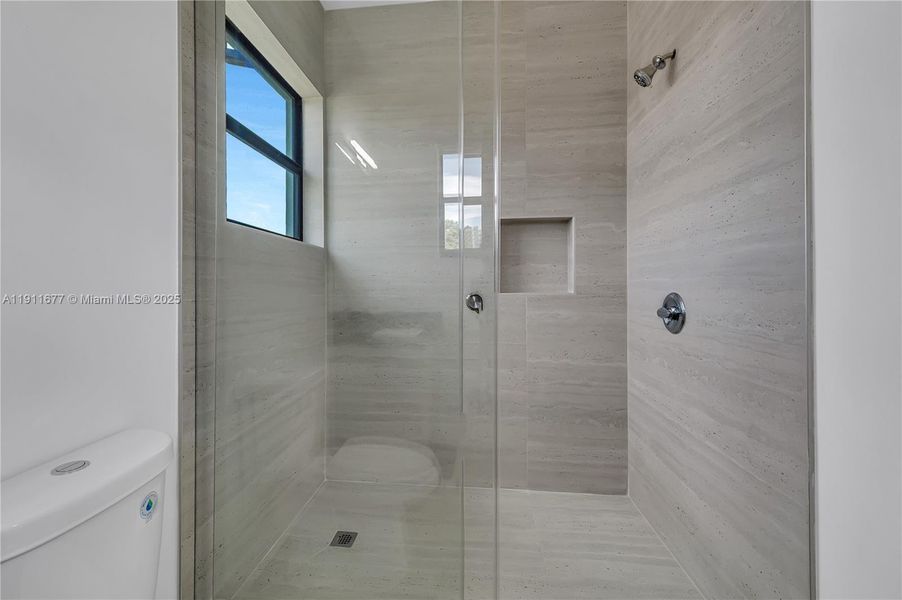 Furnished interior view inside a new home in , Fort Lauderdale (Image 19). Furnished interior view inside a new home in , Fort Lauderdale (Image 19).