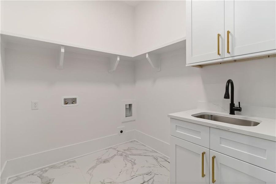 Spacious, unfurnished interior of a new home in , Lawrenceville (Image 31).