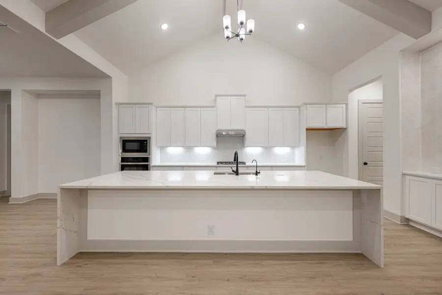 Furnished interior view inside a new home in Mesa Western, Cibolo (Image 4).