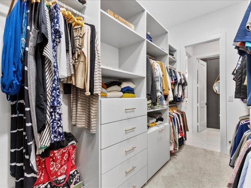 Image 32 of a home in Canterbury Cove.