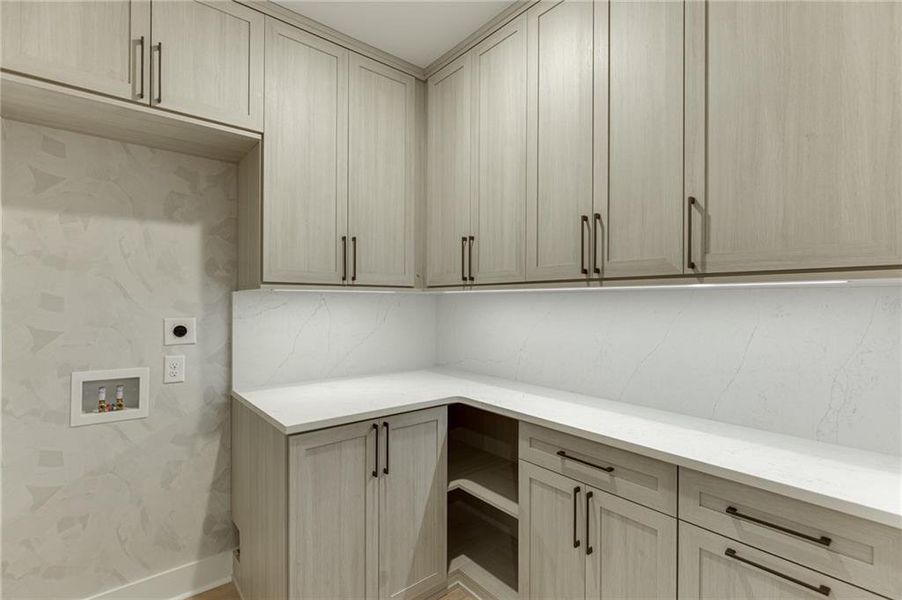 Furnished interior view inside a new home in The Retreat at Sterling on the Lake 48', Flowery Branch (Image 31).