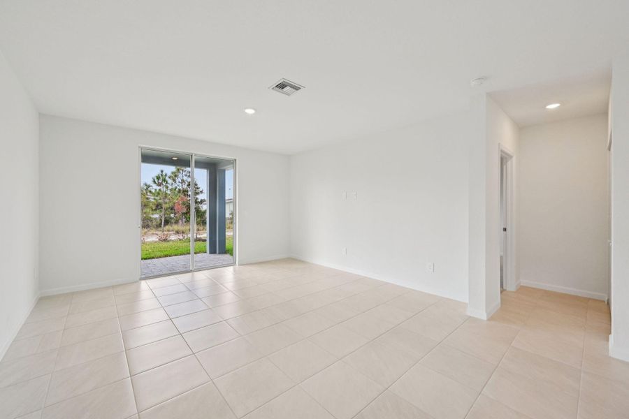 14304 New Dawn Rd FL (8)