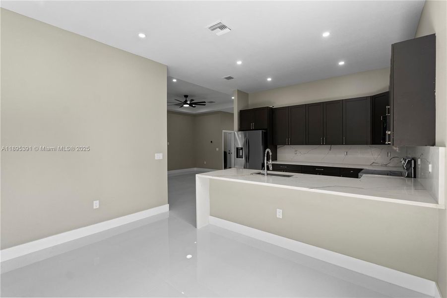 Spacious, unfurnished interior of a new home in , Oakland Park (Image 21). Spacious, unfurnished interior of a new home in , Oakland Park (Image 21).